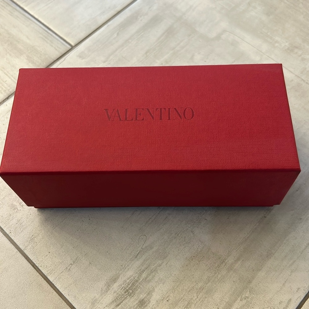Valentino sunglasses box with booklets